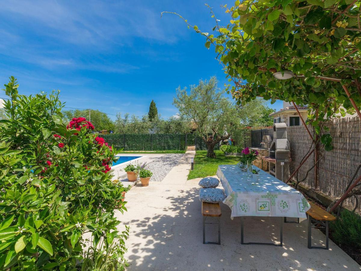 Holiday Home Chiara Novigrad Istria Esterno foto
