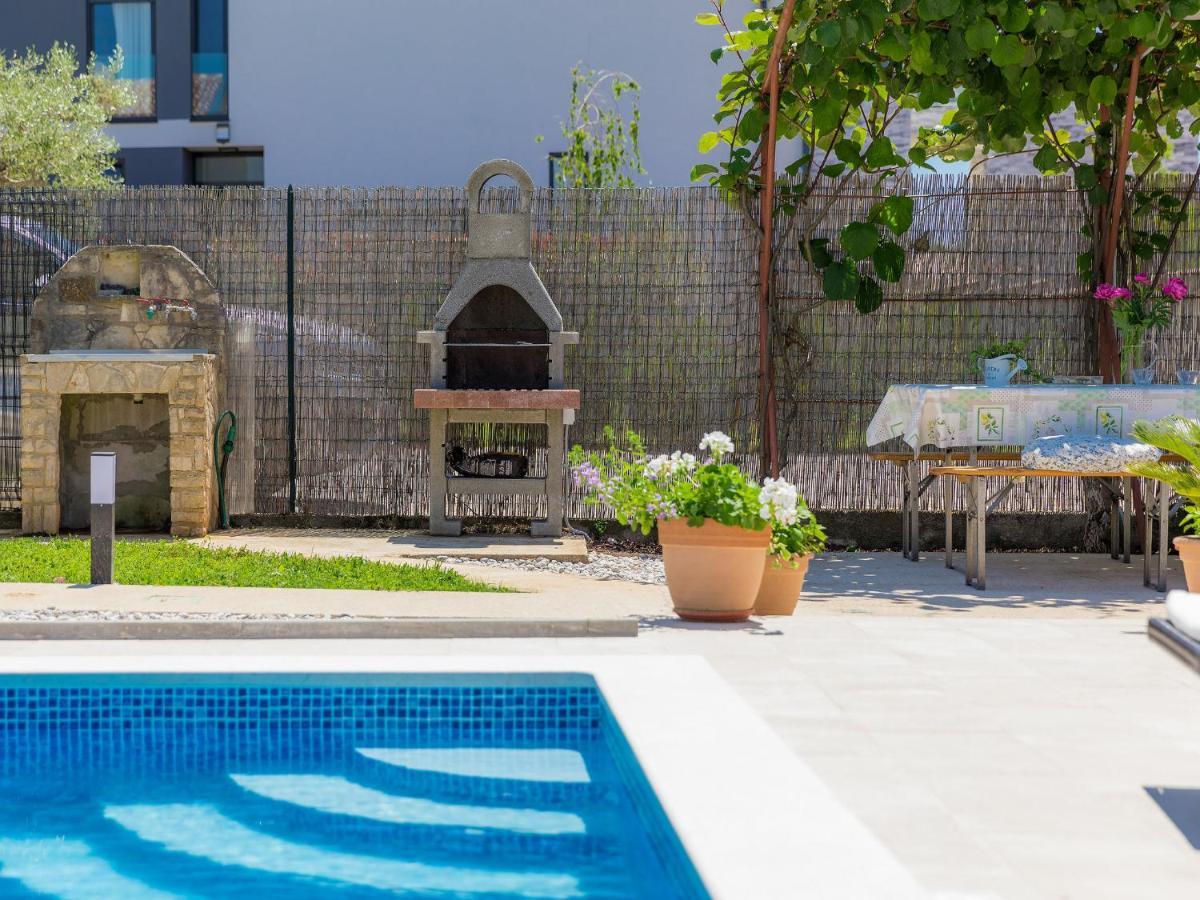 Holiday Home Chiara Novigrad Istria Esterno foto