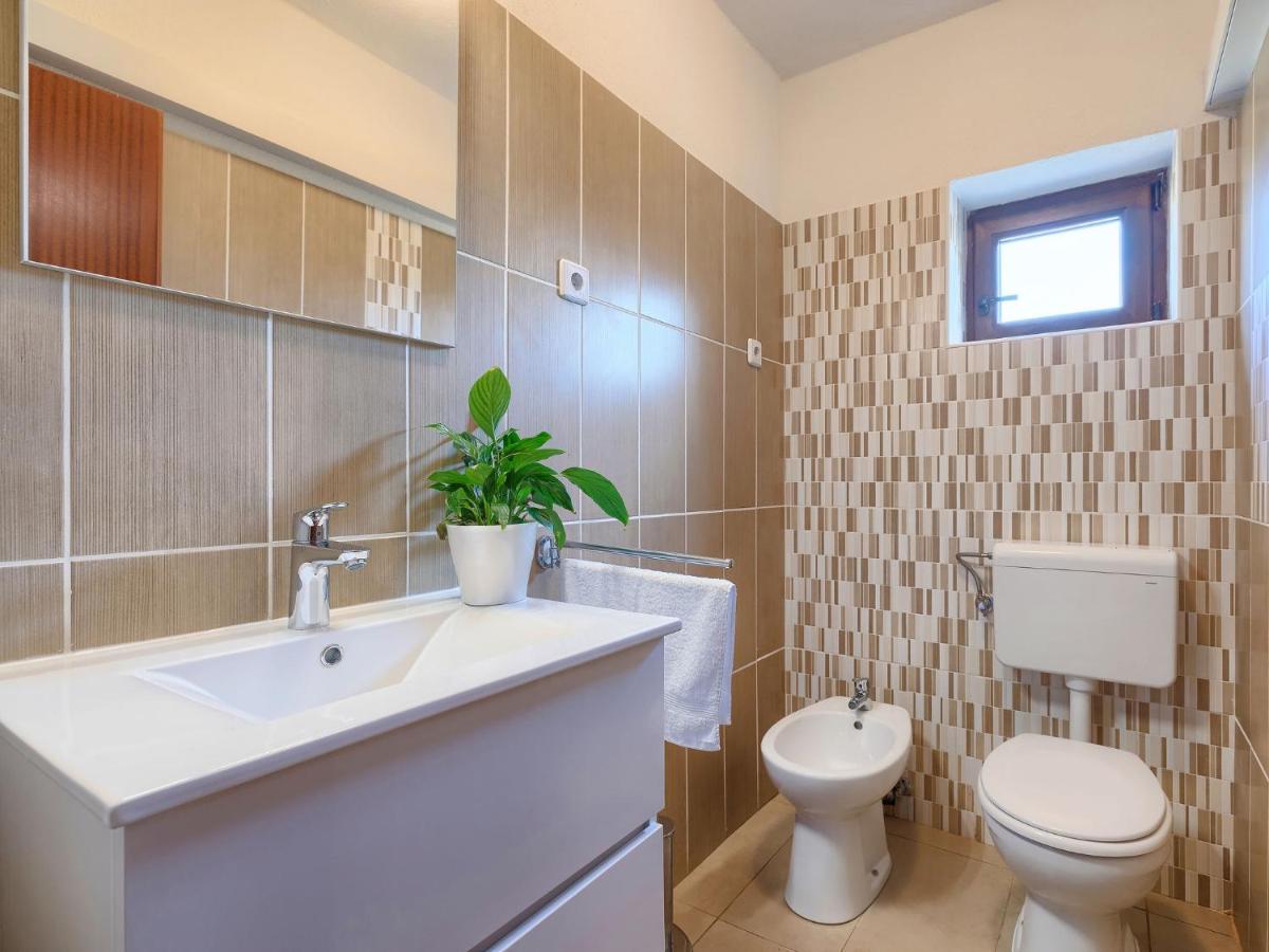 Holiday Home Chiara Novigrad Istria Esterno foto